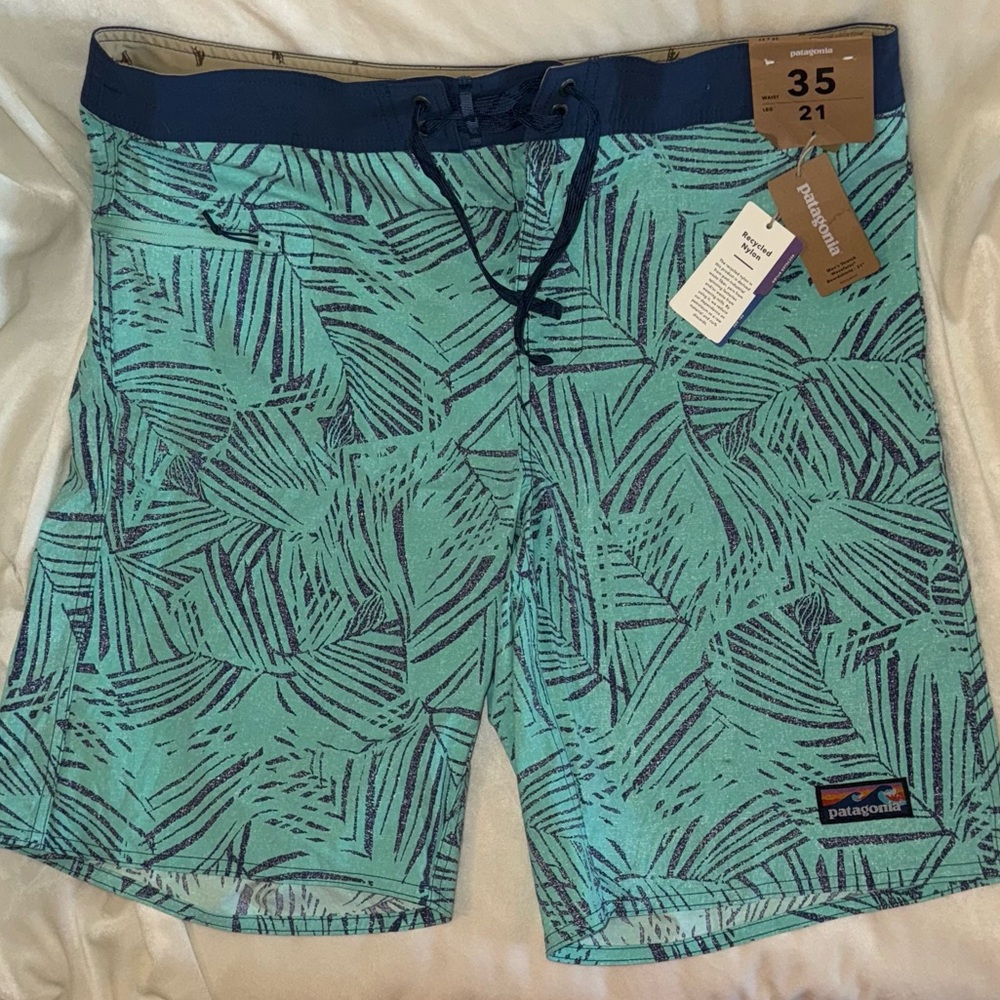 Patagonia Wavefarer boardshorts